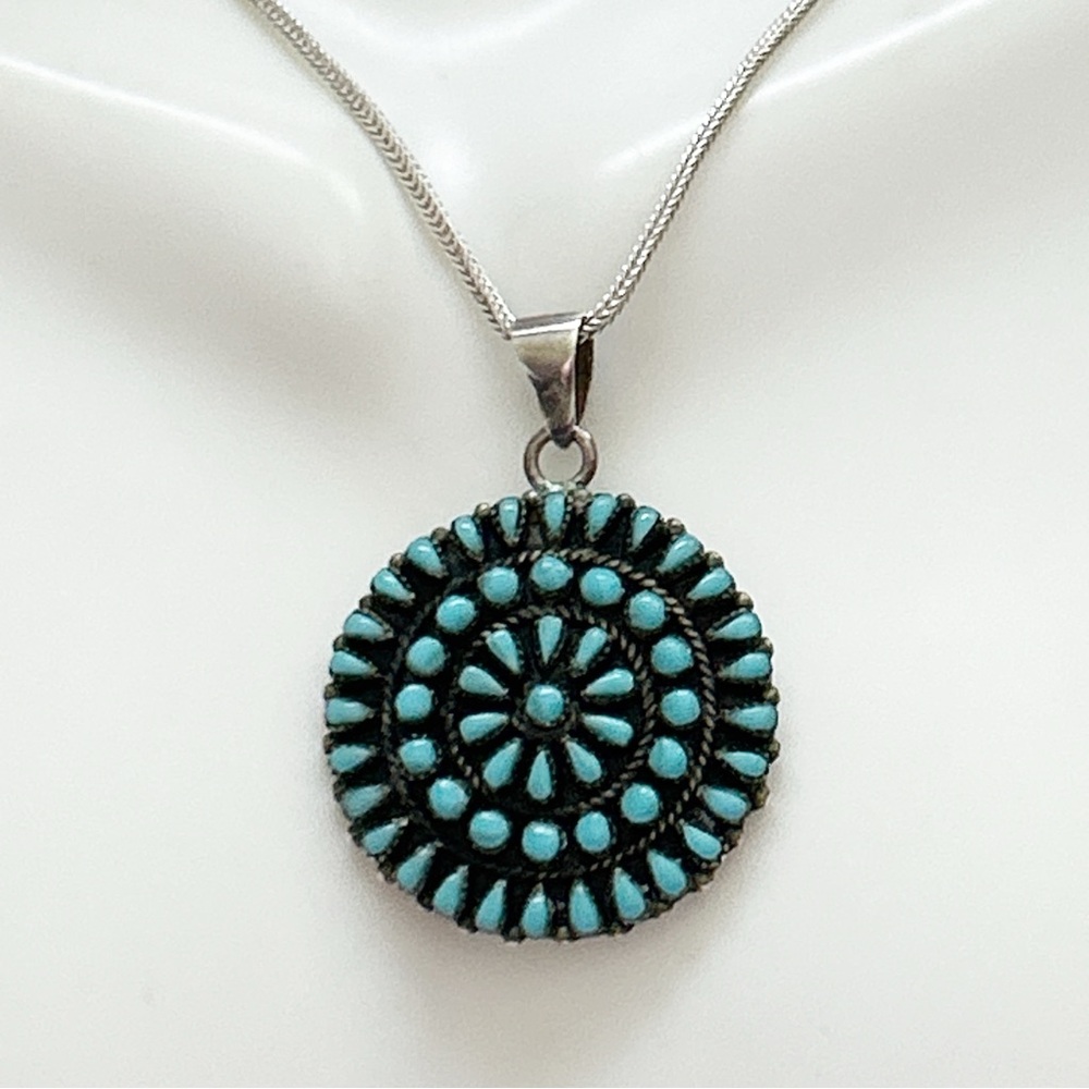 Vintage Zuni Turquoise Needlepoint Petit Point Cluster Sterling Silver Necklace